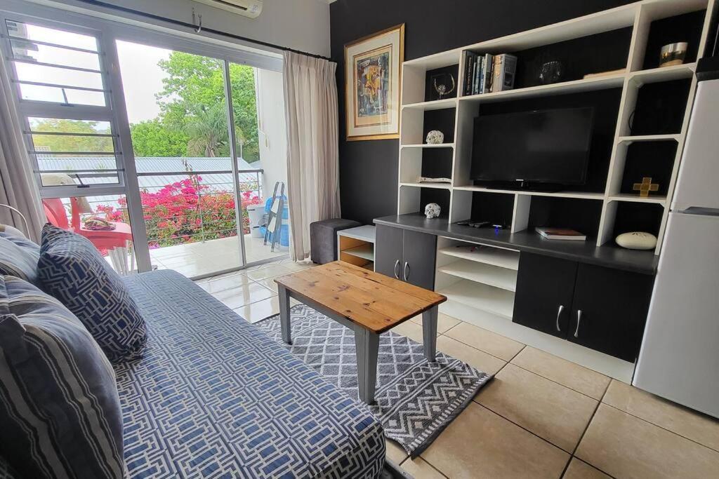 Apartment Life On Trotter - 2 X Bedroom Apt! Knysna
